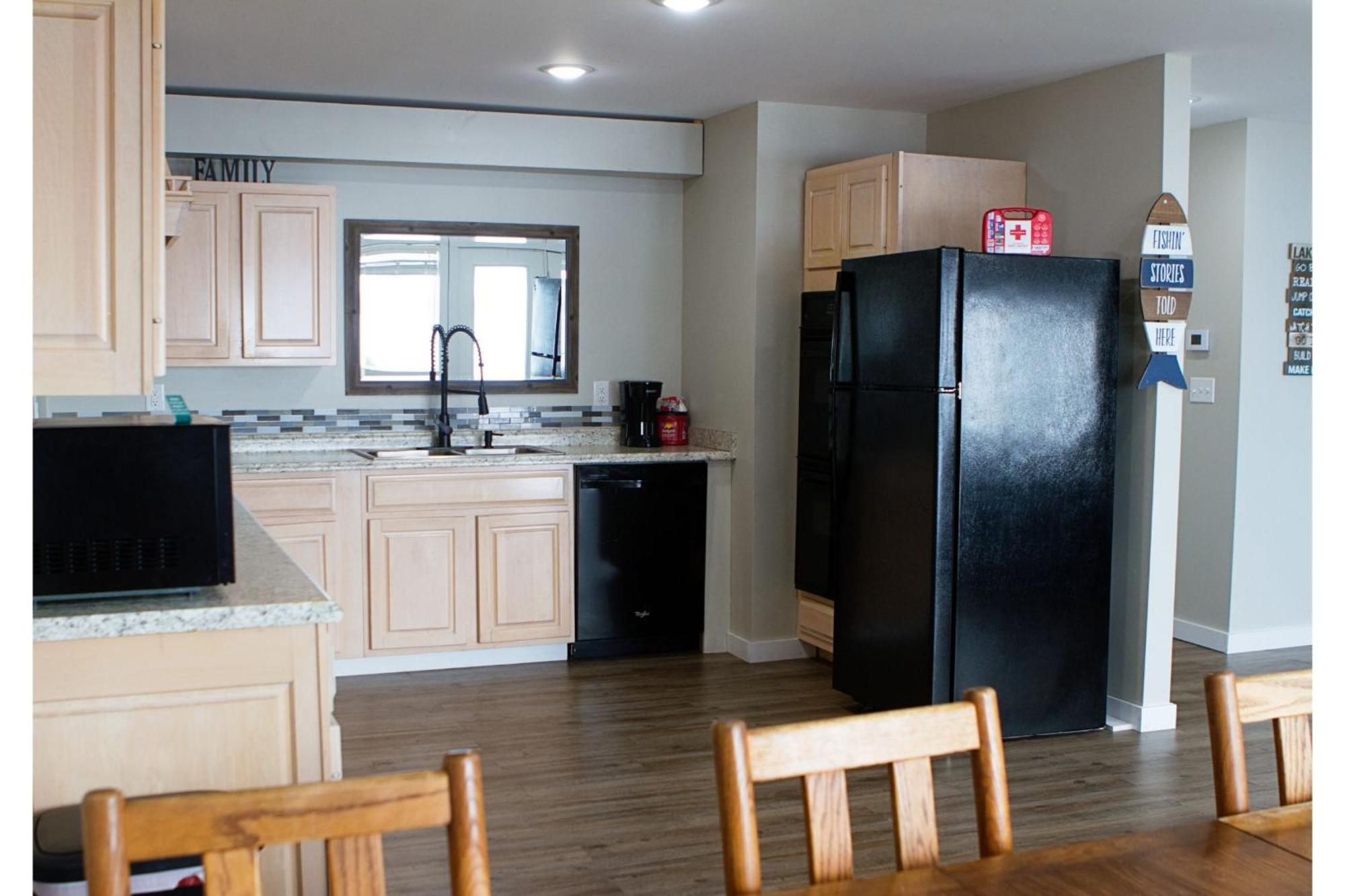 Cozy Home Lake Huron II Au Gres Room photo